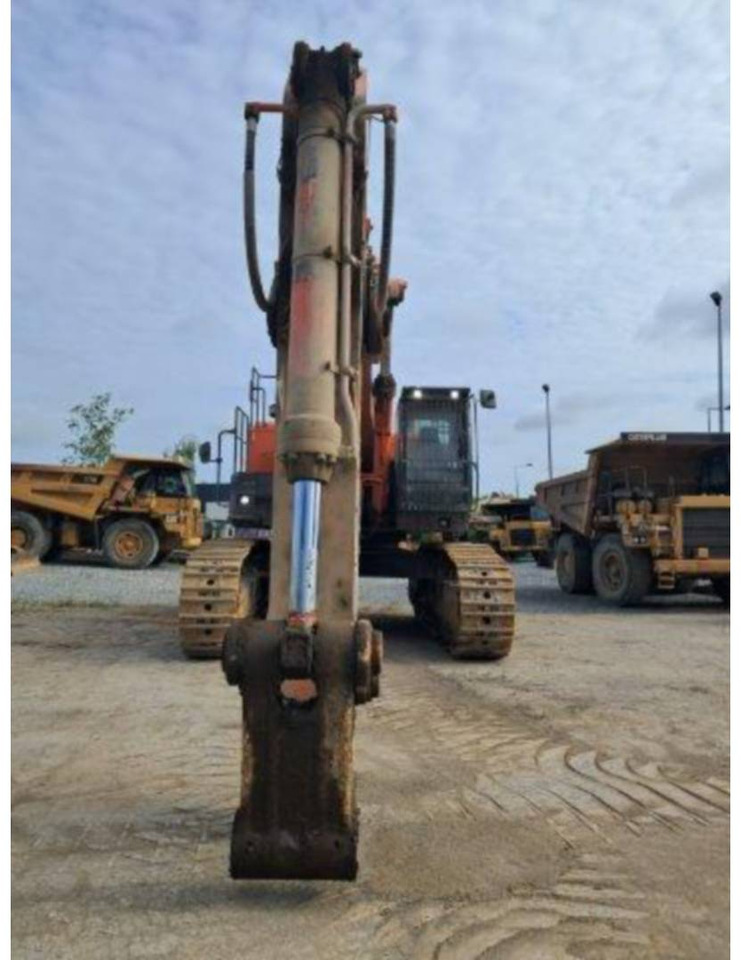Гусеничный экскаватор HITACHI ZX 670 45: фото 26