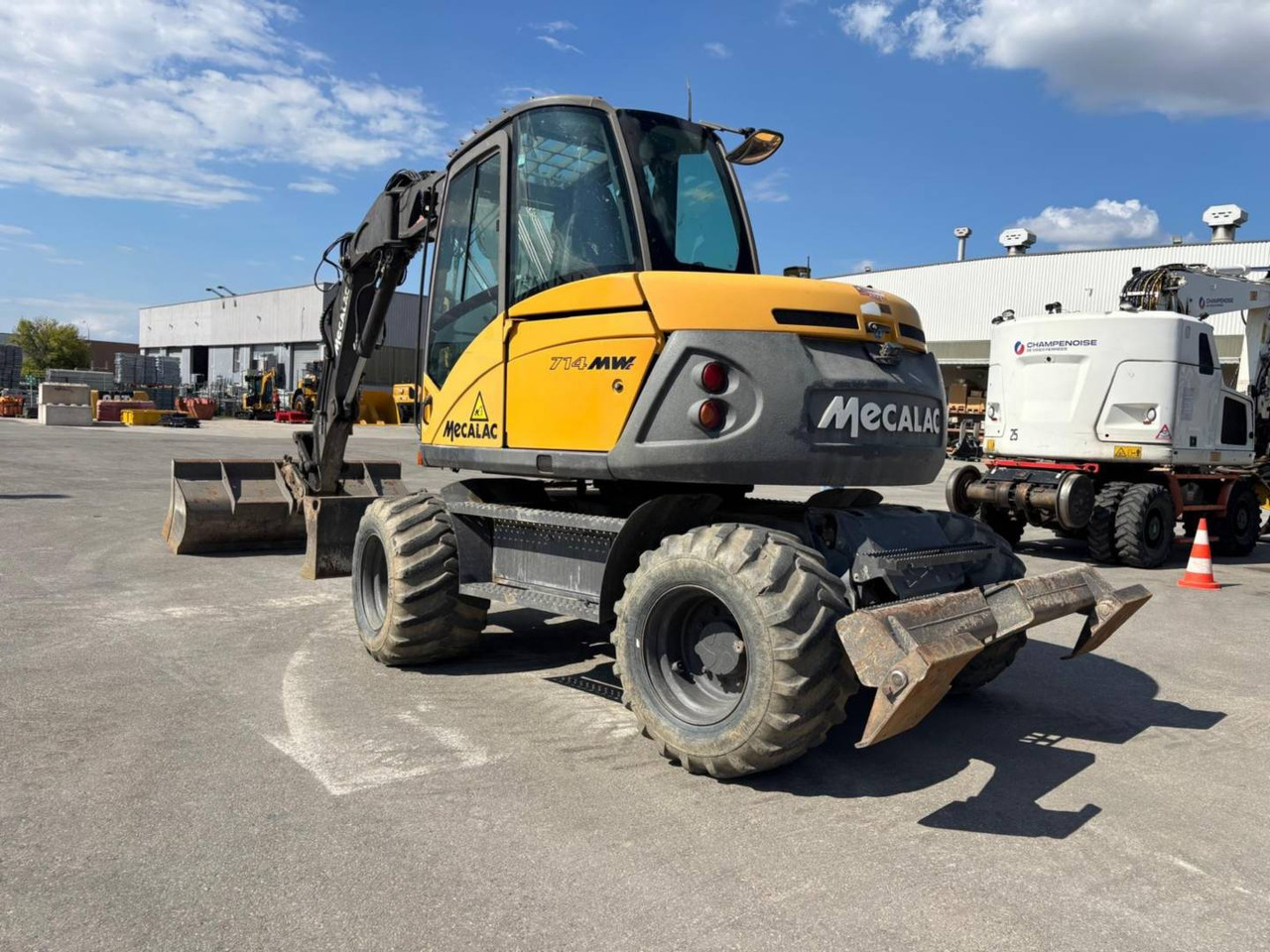 MECALAC 714MW - Колёсный экскаватор: фото 4 MECALAC 714MW - Колёсный экскаватор: фото 4