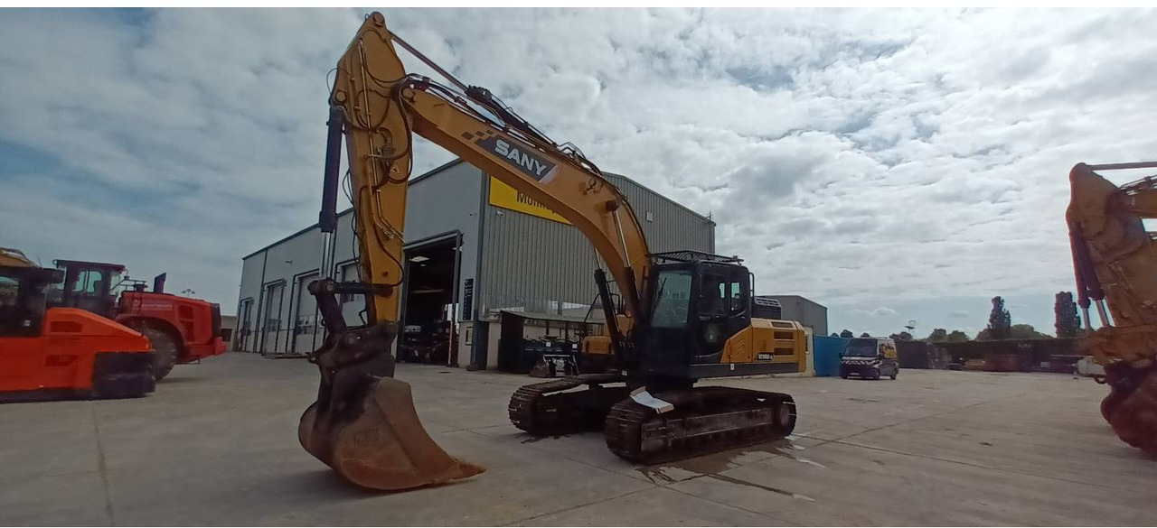 SANY HEAVY INDUSTRY PRODUCTS SY265C - Гусеничный экскаватор: фото 1 SANY HEAVY INDUSTRY PRODUCTS SY265C - Гусеничный экскаватор: фото 1