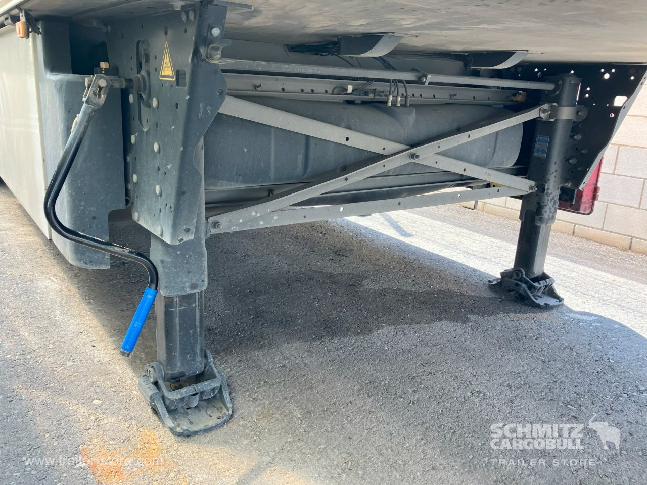 SCHMITZ Semiremolque Frigo Standard Double deck - Изотермический полуприцеп: фото 2 SCHMITZ Semiremolque Frigo Standard Double deck - Изотермический полуприцеп: фото 2