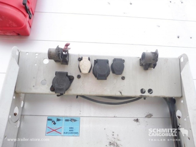 Schmitz Cargobull Curtainsider Mega - Тентованный полуприцеп: фото 3 Schmitz Cargobull Curtainsider Mega - Тентованный полуприцеп: фото 3