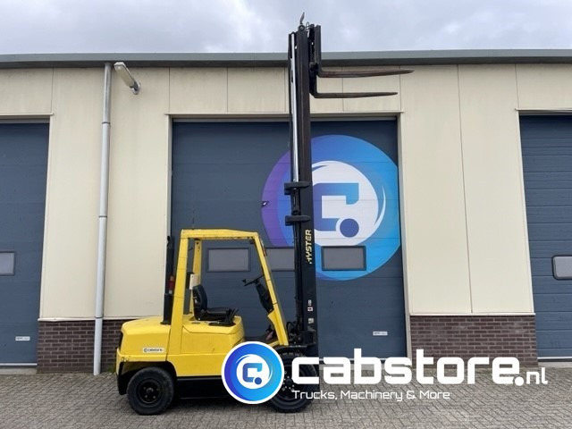 Hyster H3.00XM Heftruck - Forklift - Gabelstapler - Bouwjaar 2001 - Side shifter - Hefhoogte 4770 mm - Дизельный погрузчик: фото 1 Hyster H3.00XM Heftruck - Forklift - Gabelstapler - Bouwjaar 2001 - Side shifter - Hefhoogte 4770 mm - Дизельный погрузчик: фото 1