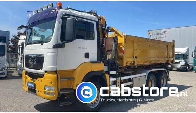 MAN TGS 26.440 6X6 BB EEV MAN TGS 26.440 Euro 5 EEV - 6X6 - Laadkraan - Kipper - Kabelsysteem - Bouwjaar 2010 - Km 657.509 - APK tot 22-11-2025 !! - Самосвал, Автоманипулятор: фото 2 MAN TGS 26.440 6X6 BB EEV MAN TGS 26.440 Euro 5 EEV - 6X6 - Laadkraan - Kipper - Kabelsysteem - Bouwjaar 2010 - Km 657.509 - APK tot 22-11-2025 !! - Самосвал, Автоманипулятор: фото 2