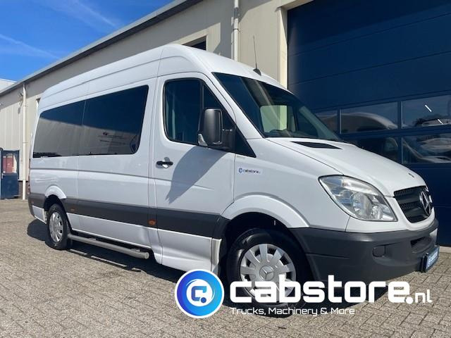 Mercedes-Benz SPRINTER 211 CDI - L2/H2- Automatische versnellingsbak - 9 Persoons - Bouwjaar 2009 - APK tot 17-01-2026 ! - Side bars - Privacy glas - Airco - Микроавтобус, Пассажирский фургон: фото 1 Mercedes-Benz SPRINTER 211 CDI - L2/H2- Automatische versnellingsbak - 9 Persoons - Bouwjaar 2009 - APK tot 17-01-2026 ! - Side bars - Privacy glas - Airco - Микроавтобус, Пассажирский фургон: фото 1