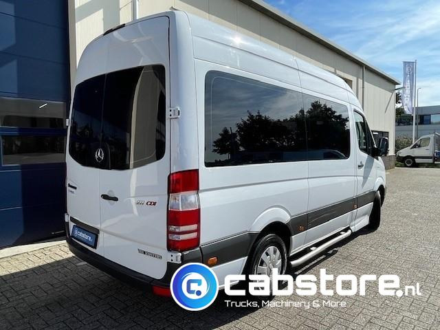 Mercedes-Benz SPRINTER 211 CDI - L2/H2- Automatische versnellingsbak - 9 Persoons - Bouwjaar 2009 - APK tot 17-01-2026 ! - Side bars - Privacy glas - Airco - Микроавтобус, Пассажирский фургон: фото 4 Mercedes-Benz SPRINTER 211 CDI - L2/H2- Automatische versnellingsbak - 9 Persoons - Bouwjaar 2009 - APK tot 17-01-2026 ! - Side bars - Privacy glas - Airco - Микроавтобус, Пассажирский фургон: фото 4