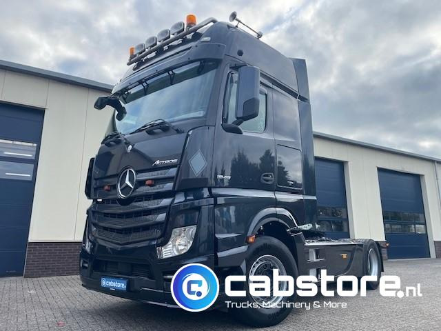 Mercedes-Benz ACTROS 1945 4x2 Euro 5 - Hydraulic unit - Bouwjaar 2013 - km 980.317 - Megaspace - Тягач: фото 2 Mercedes-Benz ACTROS 1945 4x2 Euro 5 - Hydraulic unit - Bouwjaar 2013 - km 980.317 - Megaspace - Тягач: фото 2