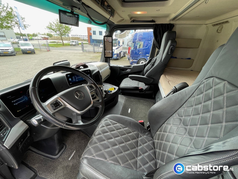 Тягач Mercedes-Benz Actros 3363 6x4 SLT Euro 6 3363 6x4 SLT Euro 6 - Zwaartransport - Heavy Load - Schwertransporte - 140 Ton - Year 2024 - Km 35.788 !! - Turbo Retarder Clutch - LIKE NEW !!: фото 9