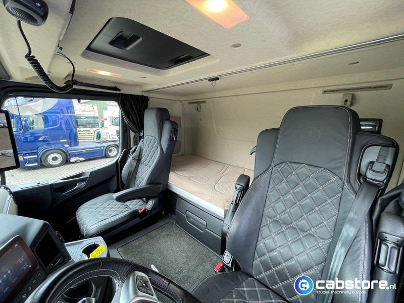 Тягач Mercedes-Benz Actros 3363 6x4 SLT Euro 6 3363 6x4 SLT Euro 6 - Zwaartransport - Heavy Load - Schwertransporte - 140 Ton - Year 2024 - Km 35.788 !! - Turbo Retarder Clutch - LIKE NEW !!: фото 10