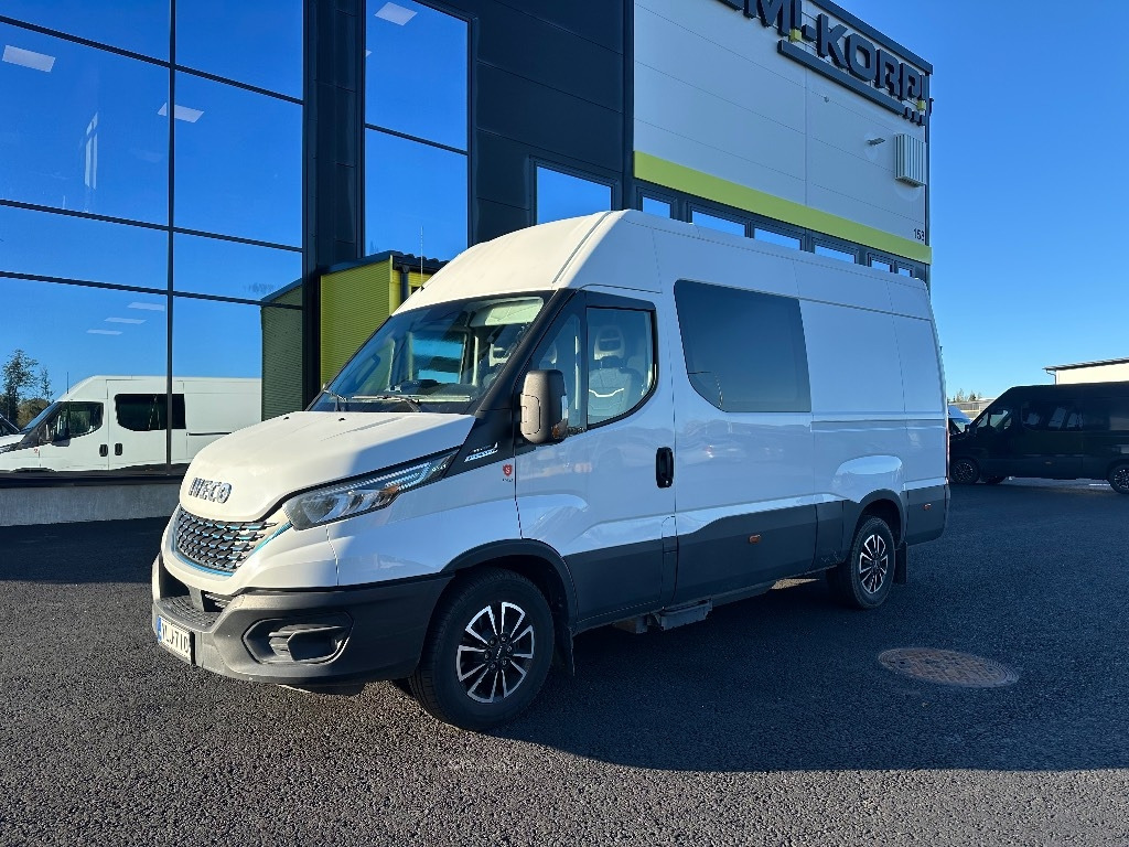 Iveco Daily 35S14 CNG A8 Huom! 6hlö PAKETTIAUTO - Цельнометаллический фургон: фото 1 Iveco Daily 35S14 CNG A8 Huom! 6hlö PAKETTIAUTO - Цельнометаллический фургон: фото 1