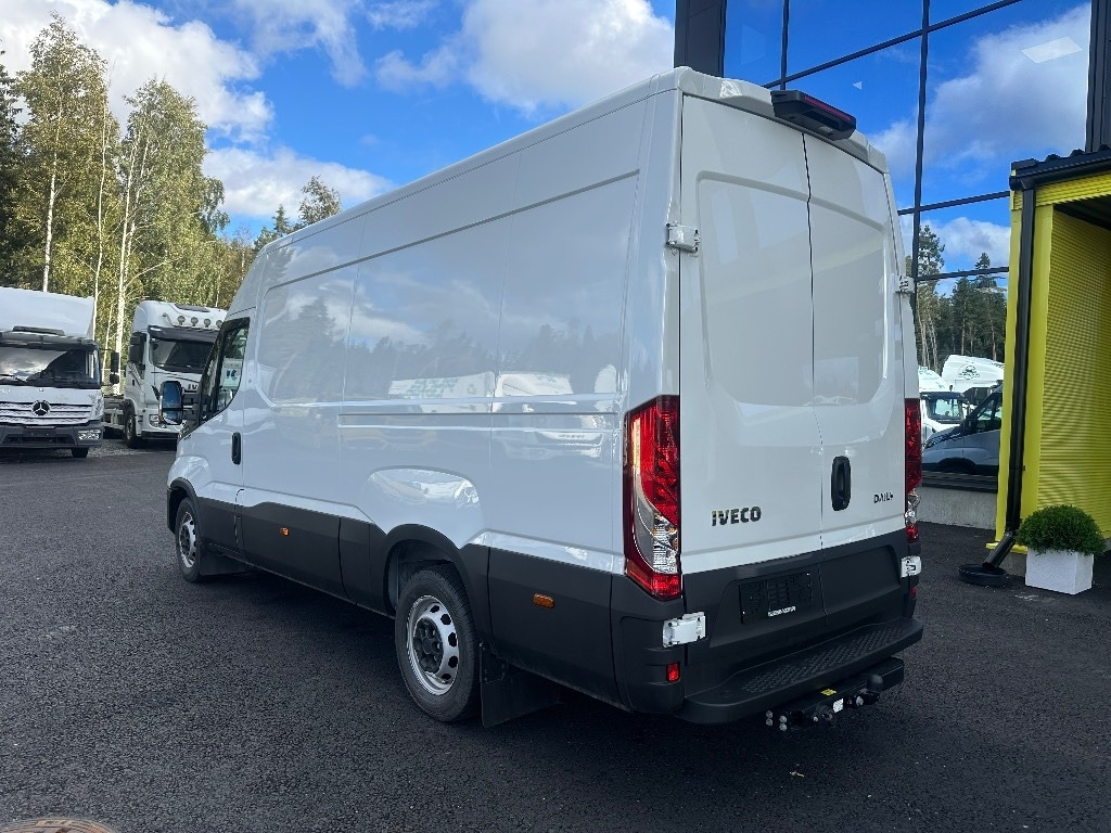 Iveco Daily 35S16A8 12m3 k-auto - Цельнометаллический фургон: фото 5 Iveco Daily 35S16A8 12m3 k-auto - Цельнометаллический фургон: фото 5