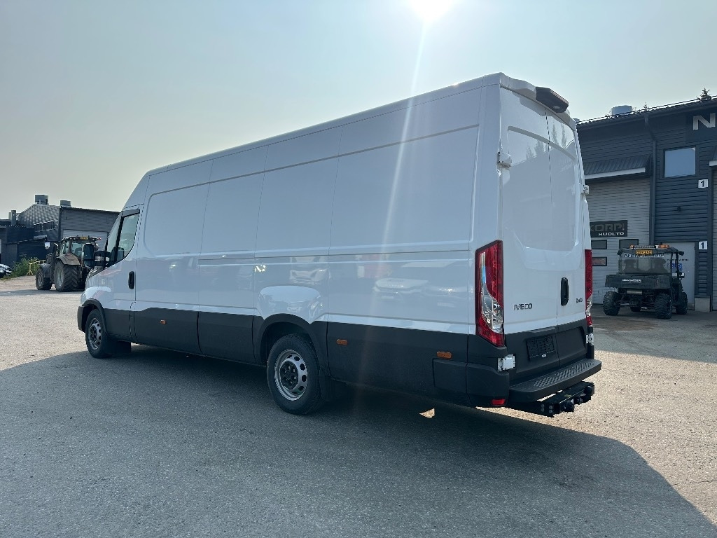 Iveco Daily 35S16A8 16m3 - Цельнометаллический фургон: фото 4 Iveco Daily 35S16A8 16m3 - Цельнометаллический фургон: фото 4