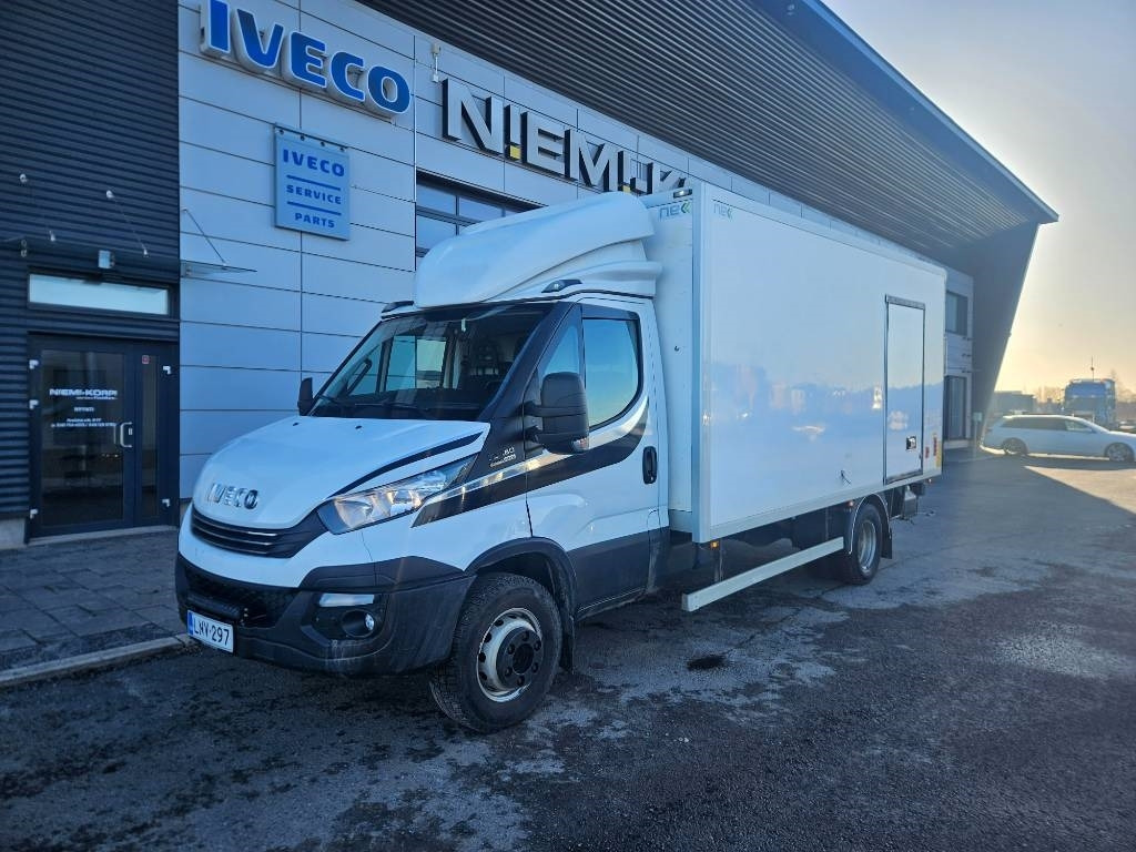 Iveco Daily 70C18 - Фургон с закрытым кузовом: фото 1 Iveco Daily 70C18 - Фургон с закрытым кузовом: фото 1