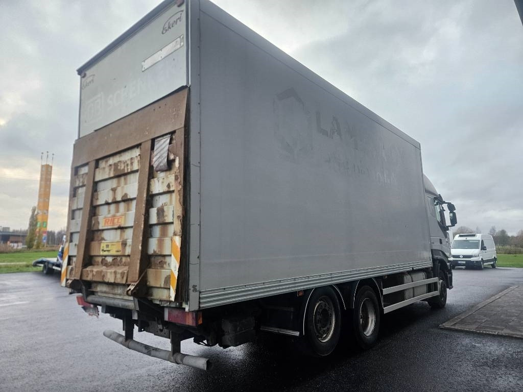 Iveco Stralis 6x2 - Грузовик с закрытым кузовом: фото 3 Iveco Stralis 6x2 - Грузовик с закрытым кузовом: фото 3