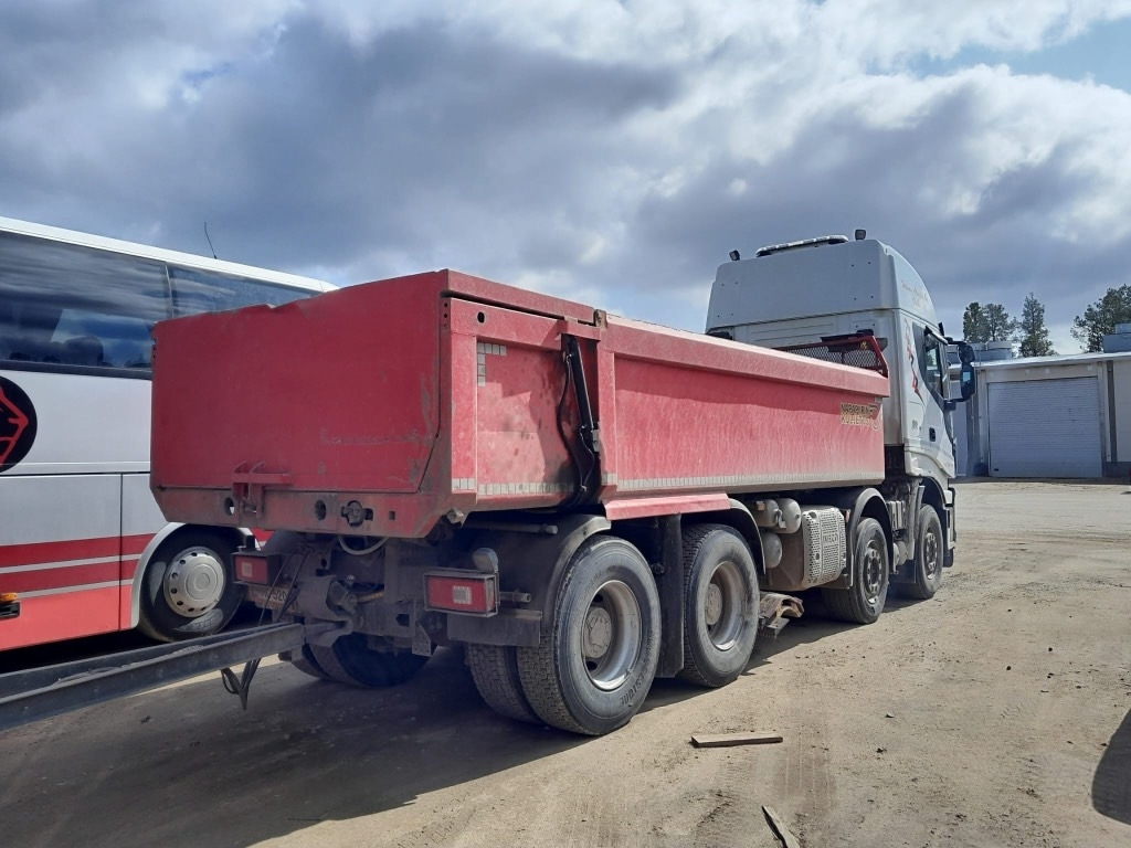 Iveco Stralis X-Way 350X57 - Самосвал: фото 4 Iveco Stralis X-Way 350X57 - Самосвал: фото 4