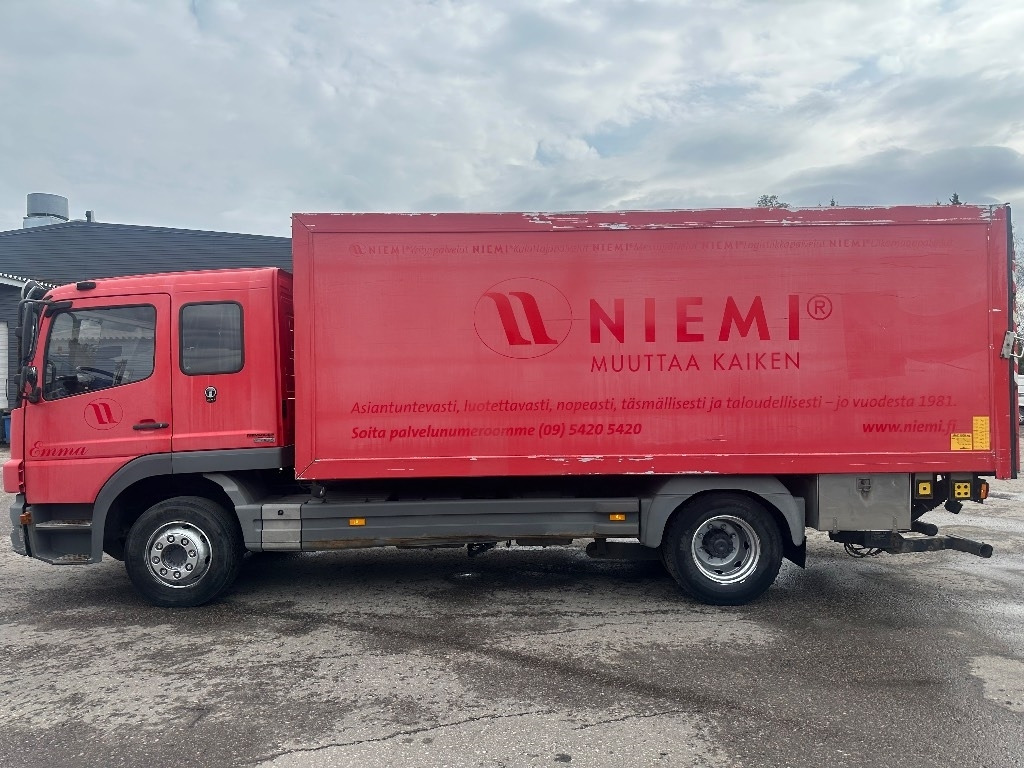 Mercedes-Benz Atego 1324L - Грузовик с закрытым кузовом: фото 4 Mercedes-Benz Atego 1324L - Грузовик с закрытым кузовом: фото 4