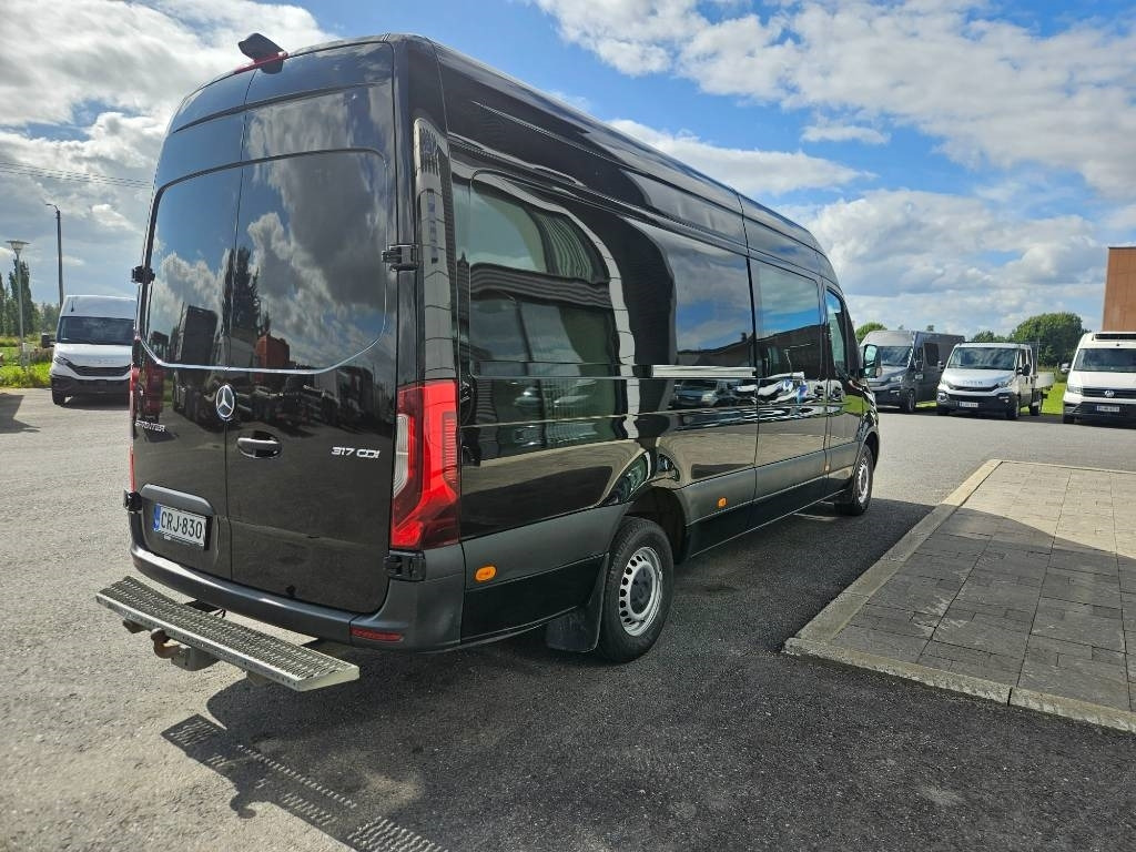 Mercedes-Benz Sprinter 317 RWD - Цельнометаллический фургон: фото 3 Mercedes-Benz Sprinter 317 RWD - Цельнометаллический фургон: фото 3