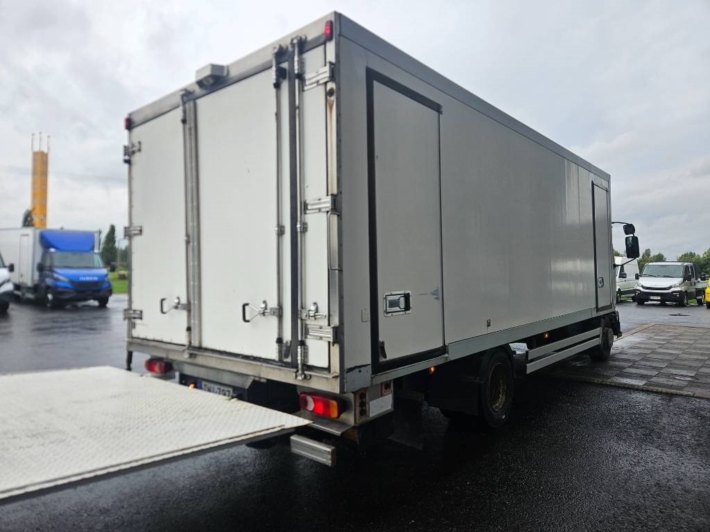 Renault Midlum 220 - Рефрижератор: фото 3 Renault Midlum 220 - Рефрижератор: фото 3