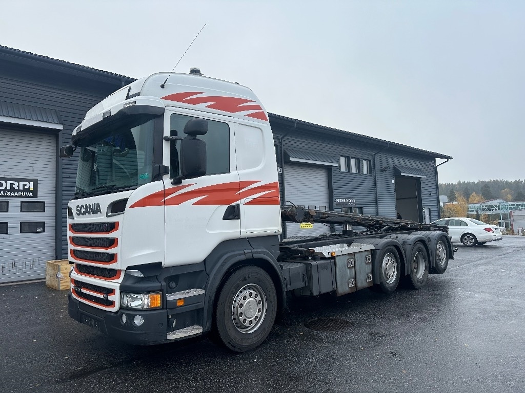 Scania R520 8x2/4 - Тросовый мультилифт: фото 1 Scania R520 8x2/4 - Тросовый мультилифт: фото 1