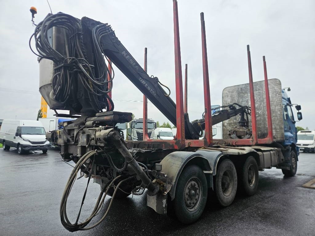 Sisu C600 8x4 kesla 2010 - Лесовоз: фото 3 Sisu C600 8x4 kesla 2010 - Лесовоз: фото 3