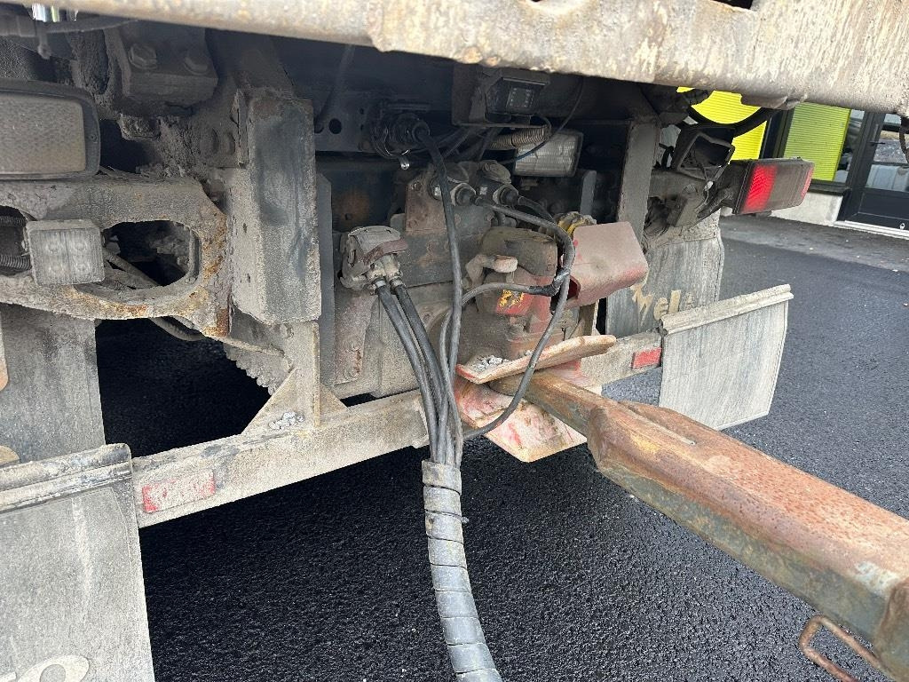 Самосвал Volvo FH 12 420 8x2 + pv: фото 12 Самосвал Volvo FH 12 420 8x2 + pv: фото 12