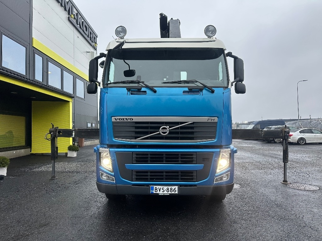 Volvo FH 13 500hv 8x4*4 - Автоманипулятор: фото 3 Volvo FH 13 500hv 8x4*4 - Автоманипулятор: фото 3