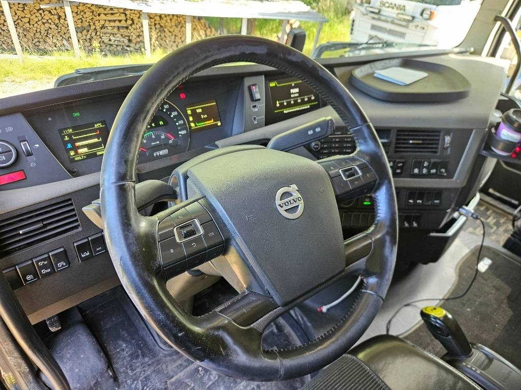 Лесовоз Volvo FH 16 750 8x4 76tn yhdistelmä: фото 10