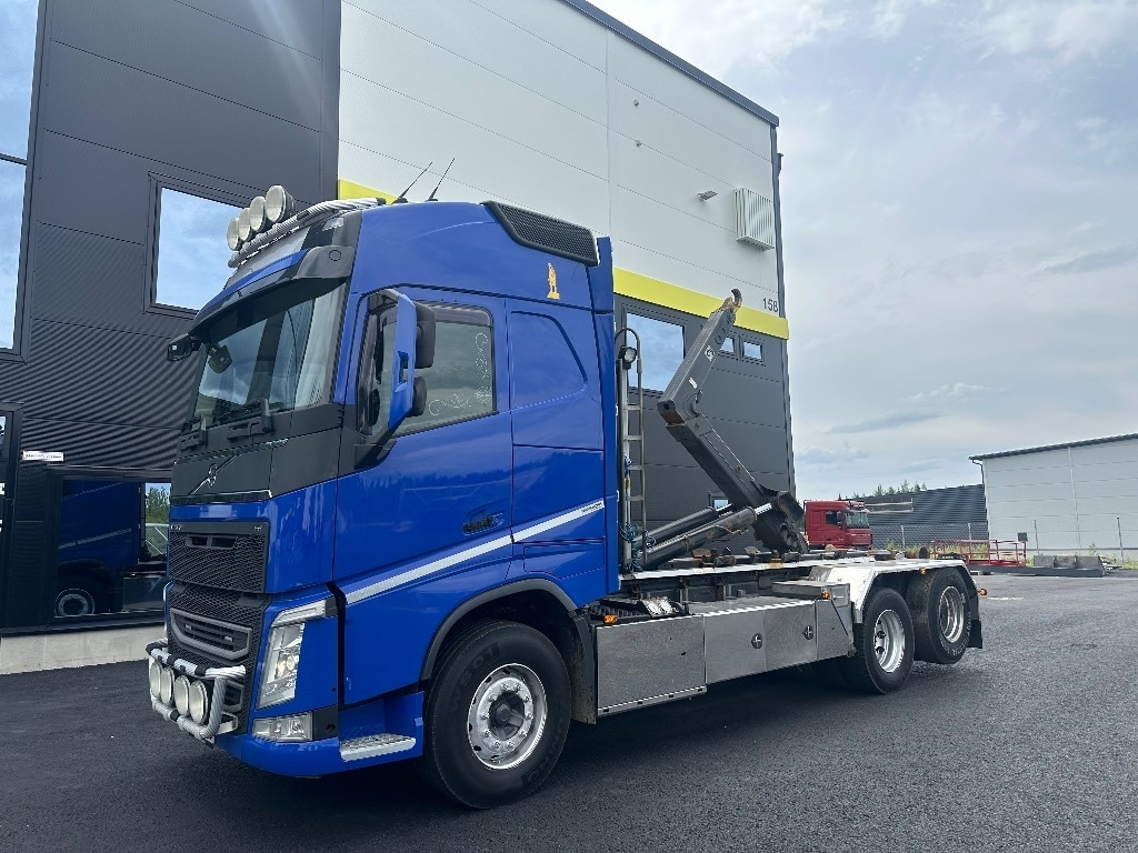 Volvo FH13 540 6x2 Manuaali - Крюковой мультилифт: фото 1 Volvo FH13 540 6x2 Manuaali - Крюковой мультилифт: фото 1