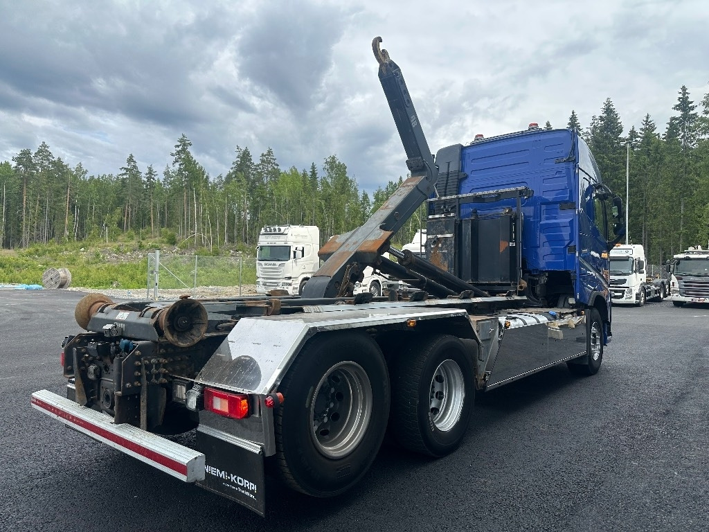 Volvo FH13 540 6x2 Manuaali - Крюковой мультилифт: фото 3 Volvo FH13 540 6x2 Manuaali - Крюковой мультилифт: фото 3