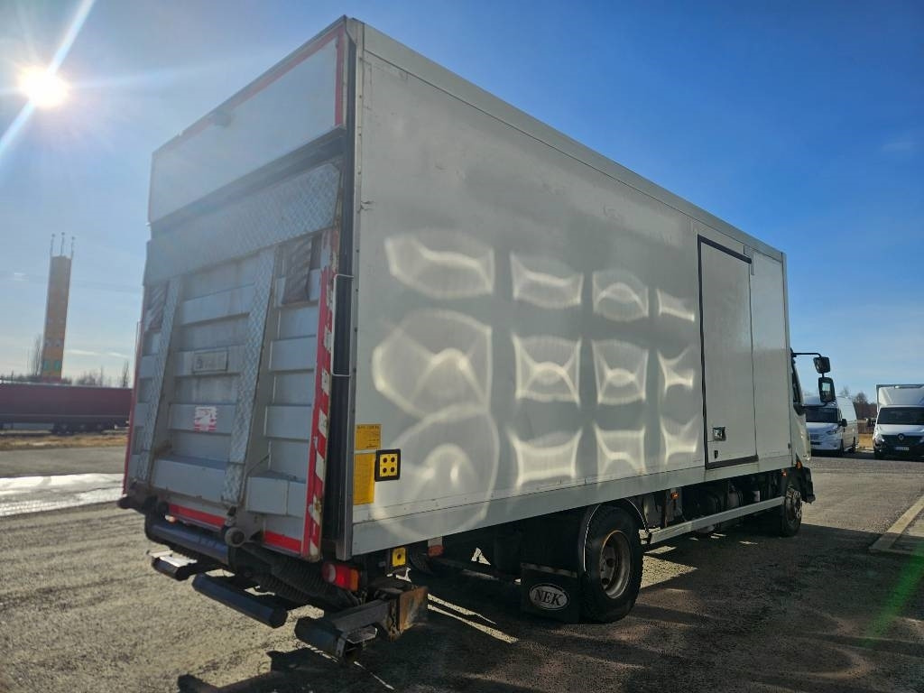 Volvo FL6 - Грузовик с закрытым кузовом: фото 4 Volvo FL6 - Грузовик с закрытым кузовом: фото 4