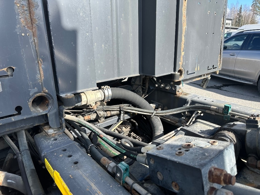 Крюковой мультилифт Volvo FMX 540 6x2*4: фото 10