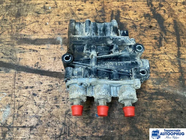 Scania Valve block – Scania 1889795 - Электрическая система для Грузовиков: фото 2 Scania Valve block – Scania 1889795 - Электрическая система для Грузовиков: фото 2