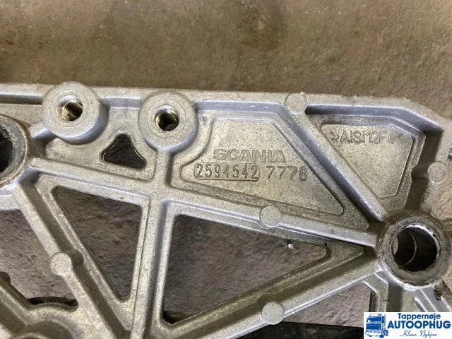 Scania holder P/N: 2594542 / 2363066 - Кузов и экстерьер для Грузовиков: фото 1 Scania holder P/N: 2594542 / 2363066 - Кузов и экстерьер для Грузовиков: фото 1