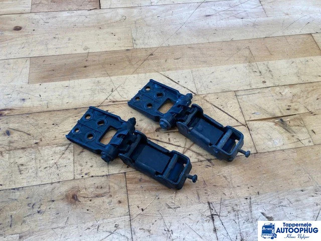 Scania spoiler beslag – Scania 2127919 - Кузов и экстерьер для Грузовиков: фото 2 Scania spoiler beslag – Scania 2127919 - Кузов и экстерьер для Грузовиков: фото 2