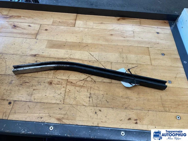 Scania spoiler ramme – Scania 2301867 - Кузов и экстерьер для Грузовиков: фото 2 Scania spoiler ramme – Scania 2301867 - Кузов и экстерьер для Грузовиков: фото 2