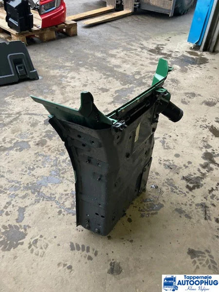 Scania trinkasse P/N: 2553994 / 2564609 - Кузов и экстерьер для Грузовиков: фото 2 Scania trinkasse P/N: 2553994 / 2564609 - Кузов и экстерьер для Грузовиков: фото 2