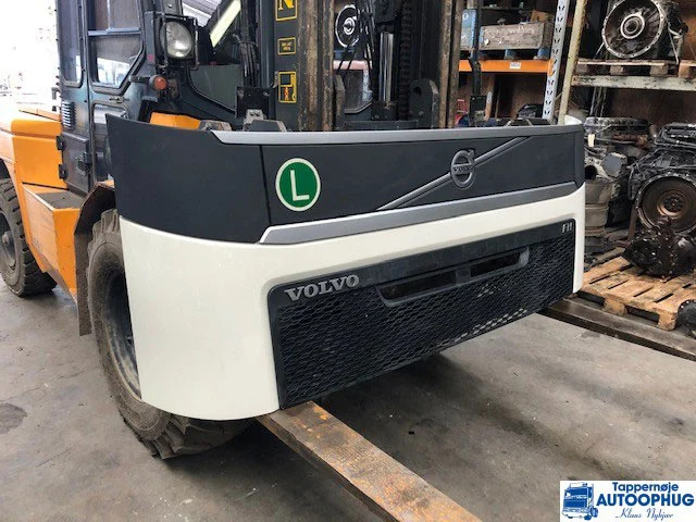 Volvo FH4 Komplet front OEM 82360122 / 821547773 - Кузов и экстерьер для Грузовиков: фото 1 Volvo FH4 Komplet front OEM 82360122 / 821547773 - Кузов и экстерьер для Грузовиков: фото 1