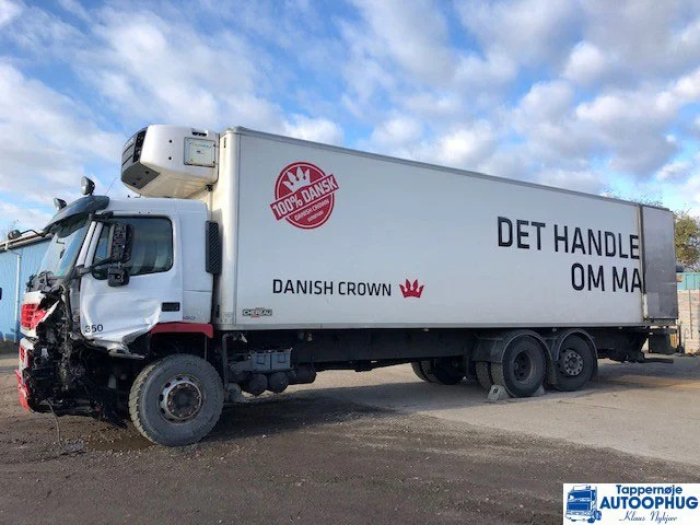 Volvo FM330 Coolerbox 6×2 - Рефрижератор: фото 3 Volvo FM330 Coolerbox 6×2 - Рефрижератор: фото 3