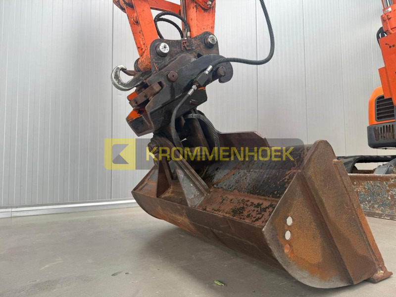 Мини-экскаватор Doosan DX 85R-3: фото 10 Мини-экскаватор Doosan DX 85R-3: фото 10