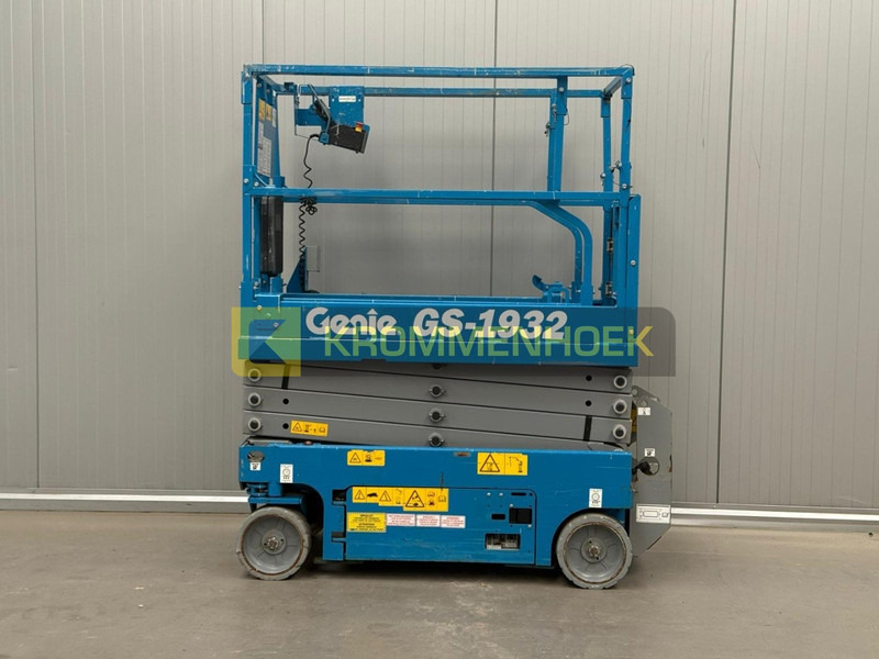 Genie GS 1932 - Ножничный подъемник: фото 1 Genie GS 1932 - Ножничный подъемник: фото 1