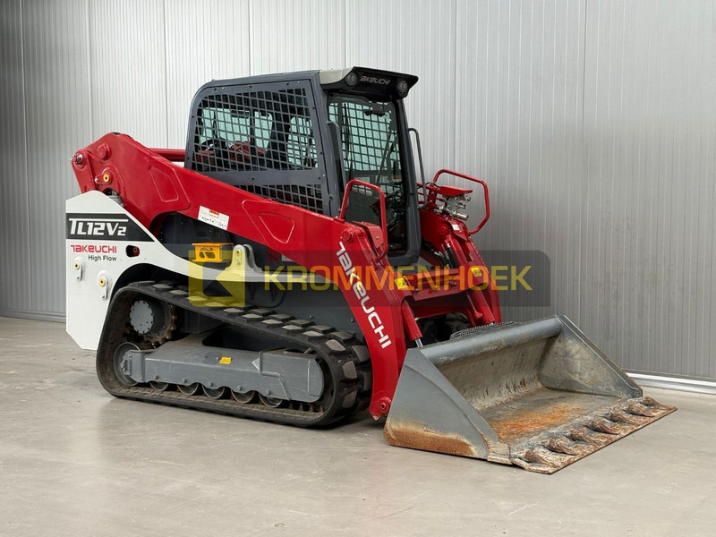 Мини-погрузчик с бортовым поворотом Takeuchi TL 12V-2: фото 6