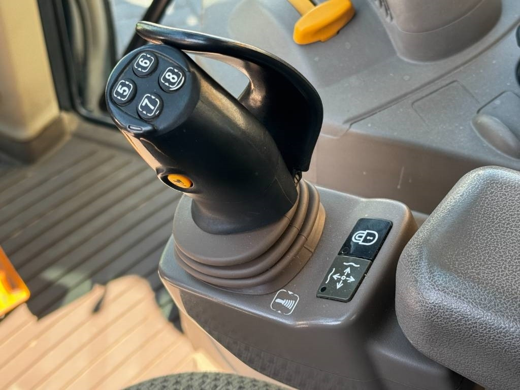 Трактор John Deere 6110M, 2021, Auto Power, 623R frontloader!!: фото 25