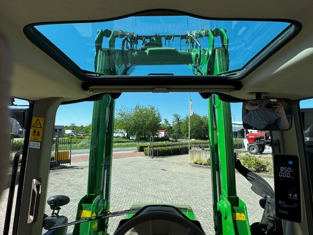 Трактор John Deere 6110M, 2021, Auto Power, 623R frontloader!!: фото 17