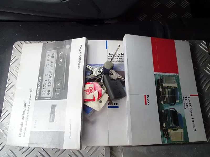 Iveco Eurocargo 12.250 AUT LEER CAM CAMPERUNIT TKM 31000 в лизинг Iveco Eurocargo 12.250 AUT LEER CAM CAMPERUNIT TKM 31000: фото 11