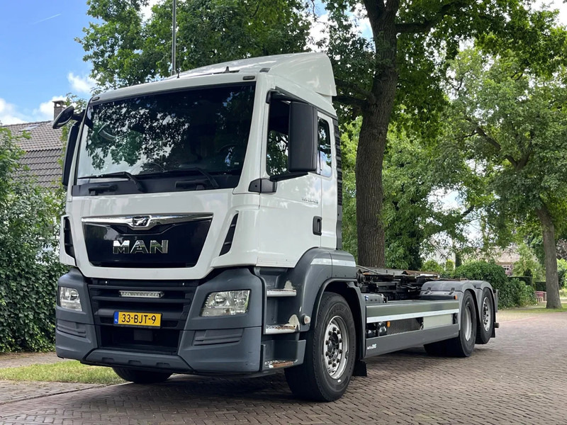 MAN TGS 26.420 container systeem met kabels - Грузовик-контейнеровоз/ Сменный кузов: фото 2 MAN TGS 26.420 container systeem met kabels - Грузовик-контейнеровоз/ Сменный кузов: фото 2