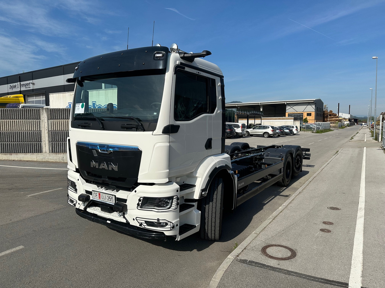 MAN TGS 26.520 6X2H-4 BL Hydrodrive - Грузовик-шасси: фото 2 MAN TGS 26.520 6X2H-4 BL Hydrodrive - Грузовик-шасси: фото 2