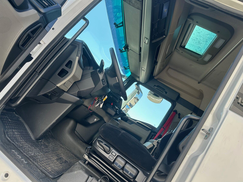 MAN TGX 18.520 LLS-U - Тягач: фото 5 MAN TGX 18.520 LLS-U - Тягач: фото 5