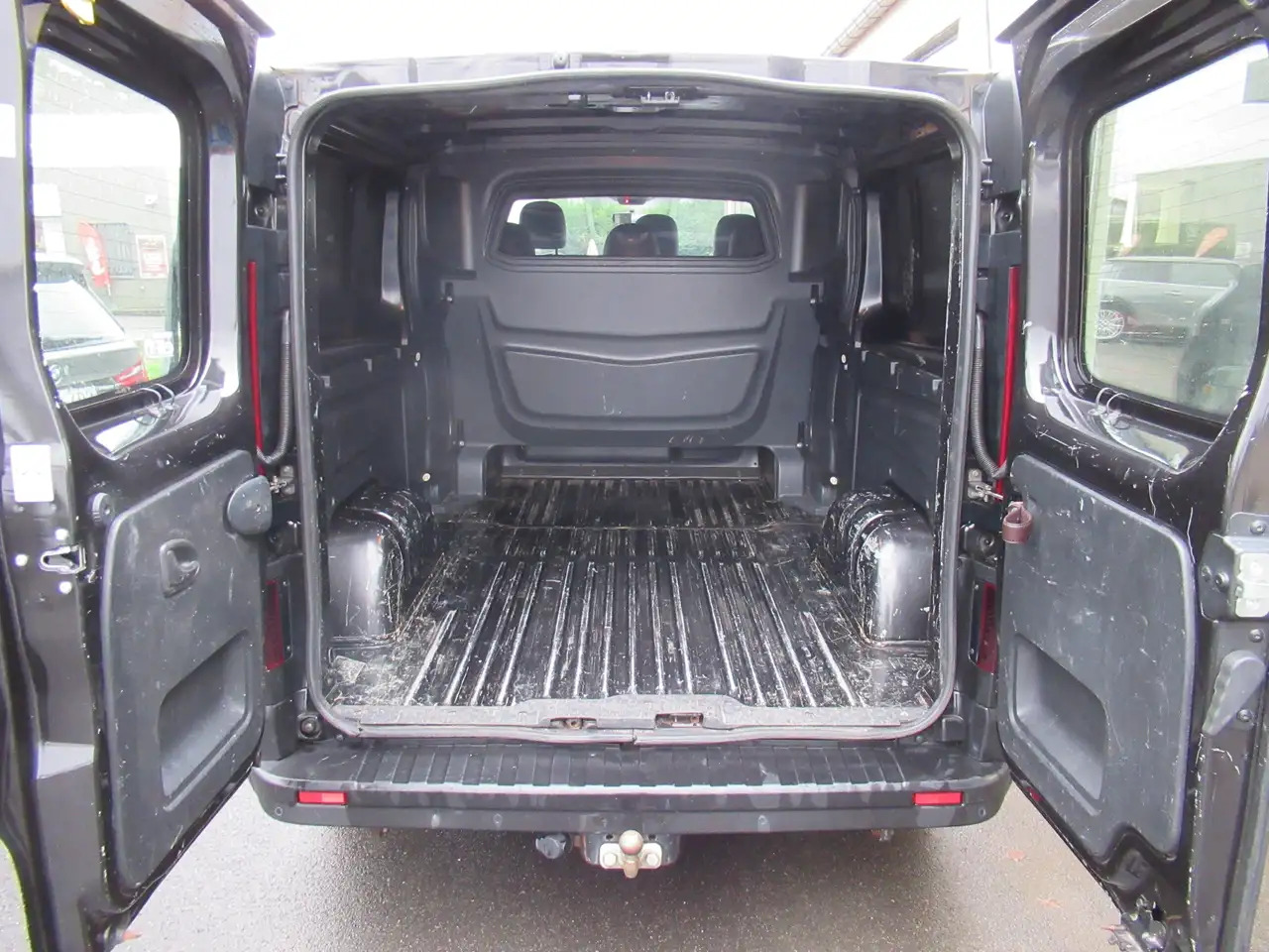 Renault Trafic DBLE CAB L2 AIRCO NAVI CRUISE 14800€+TVA - Грузопассажирский фургон: фото 5 Renault Trafic DBLE CAB L2 AIRCO NAVI CRUISE 14800€+TVA - Грузопассажирский фургон: фото 5