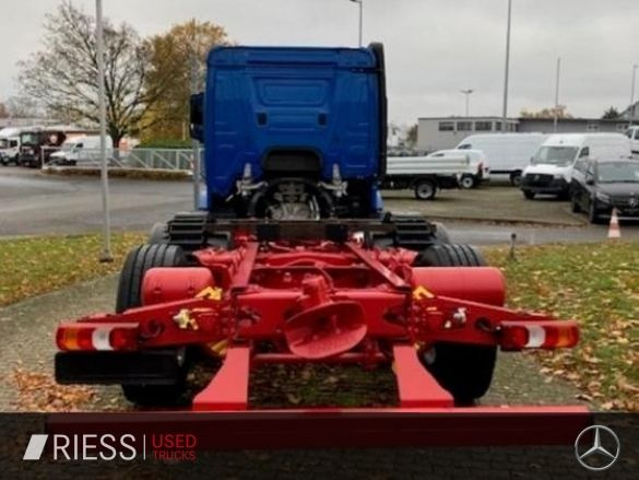 Mercedes-Benz Actros 2551 L 6x2 ACC AHK AUT DynLicht LM Navi - Грузовик бортовой/ Платформа: фото 3 Mercedes-Benz Actros 2551 L 6x2 ACC AHK AUT DynLicht LM Navi - Грузовик бортовой/ Платформа: фото 3