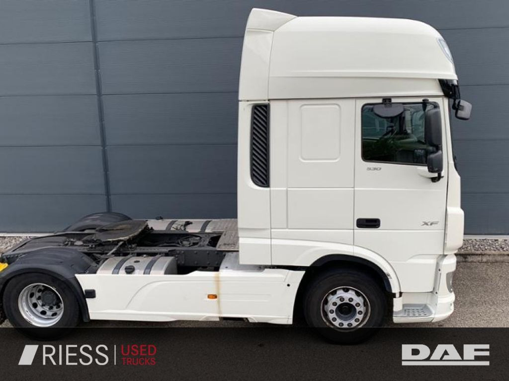 DAF XF 530 FT AUT LED LM SpurH SpurW - Тягач: фото 2 DAF XF 530 FT AUT LED LM SpurH SpurW - Тягач: фото 2