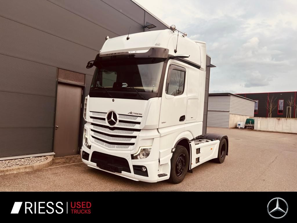 Mercedes-Benz 1851 LS GigaSpace Vollluft BiXenon KlimaA Navi - Тягач: фото 4 Mercedes-Benz 1851 LS GigaSpace Vollluft BiXenon KlimaA Navi - Тягач: фото 4